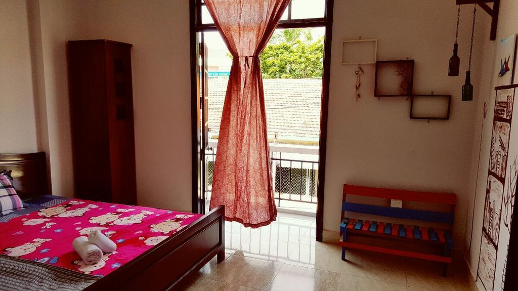 Little Home Hostel Vinh Hai Exterior foto