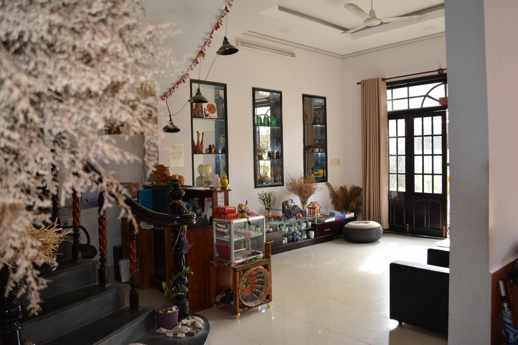 Little Home Hostel Vinh Hai Exterior foto